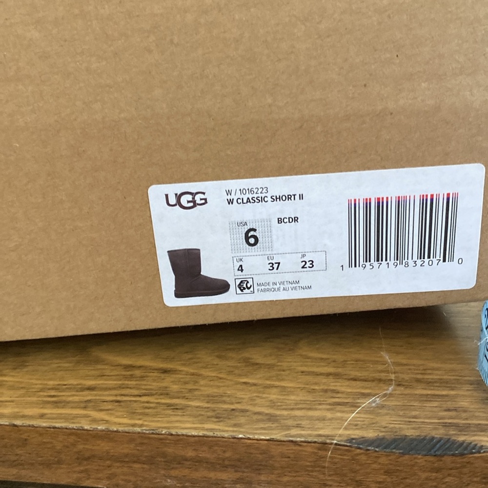 Good condition brown Ugg boots size 6 - Picture 6 of 6